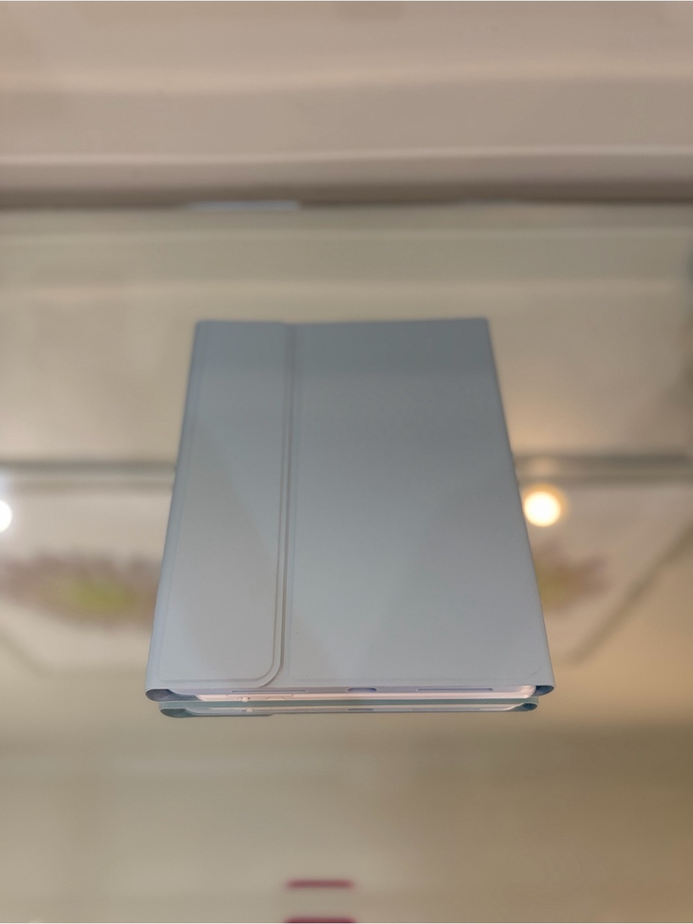 IPAD - Tablet Keyboard Case with Built-In Trackpad - Picture 8 of 8